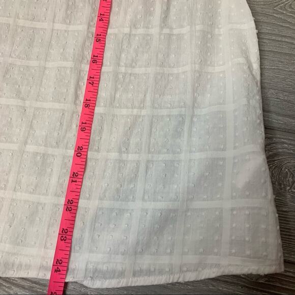 ModCloth Swiss dot window plane white blouse - Picture 4 of 10